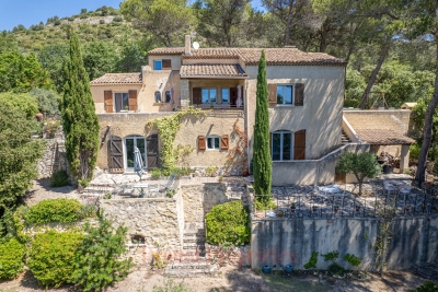 Maison &agrave; vendre plusieurs logement vaucluse 