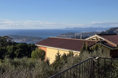 Maison &agrave; vendre &agrave; EZE   - 115 m&sup2; 