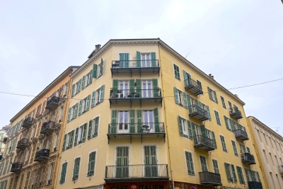 Apartment for sale in NICE  - 7 rooms - 85 m&sup2; 