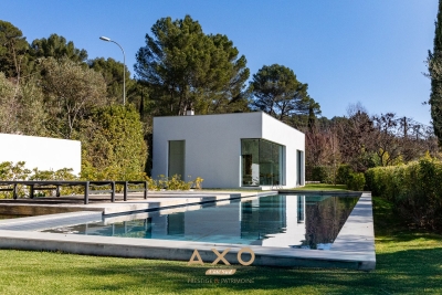 Maison &agrave; vendre &agrave; LE THOLONET  - 6 pi&egrave;ces - 190 m&sup2; 