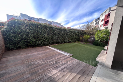 Appartement &agrave; vendre &agrave; HYÈRES  - 3 pi&egrave;ces - 57 m&sup2; 