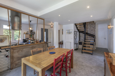 Appartement &agrave; vendre &agrave; ST-JEAN-DE-LUZ  - 5 pi&egrave;ces - 125 m&sup2; 