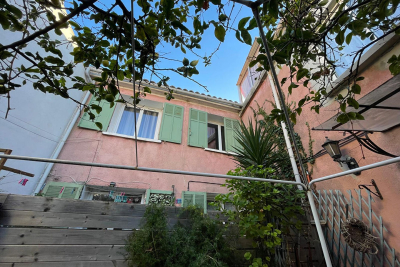 Appartement &agrave; vendre &agrave; LA CIOTAT  - 3 pi&egrave;ces - 45 m&sup2; 