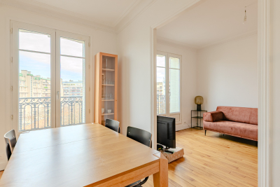 Appartement &agrave; louer &agrave; PARIS 16EME  - 3 pi&egrave;ces - 57 m&sup2; 