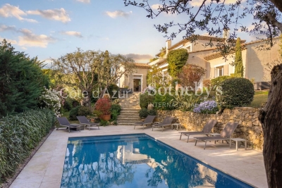 Maison &agrave; vendre &agrave; LE CANNET  - 6 pi&egrave;ces - 220 m&sup2; 