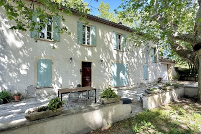 Maison &agrave; vendre &agrave; AVIGNON  - 7 pi&egrave;ces - 290 m&sup2; 