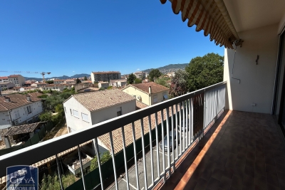 Appartement &agrave; vendre &agrave; CANNES-LA-BOCCA  - 4 pi&egrave;ces - 70 m&sup2; 