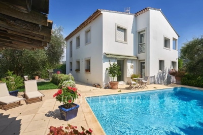 Maison &agrave; vendre &agrave; CANNES  - 5 pi&egrave;ces - 266 m&sup2; 
