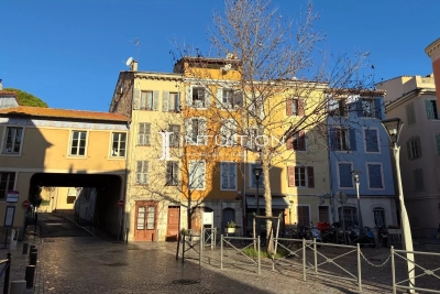 Bien &agrave; vendre &agrave; VALLAURIS Rigaud - 8 pi&egrave;ces - 158 m&sup2; 