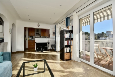 Apartment for sale in CANNES  - 2 rooms - 49 m&sup2; 