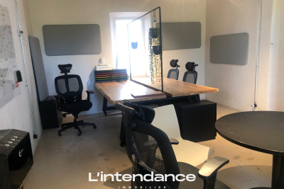 Commerce &agrave; louer &agrave; HYÈRES Tourrettes  - 22 m&sup2; 