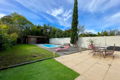 Maison &agrave; vendre &agrave; MÉRIGNAC  - 7 pi&egrave;ces - 168 m&sup2; 