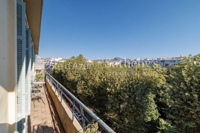 Appartement &agrave; vendre &agrave; NICE  - 4 pi&egrave;ces - 90 m&sup2; 
