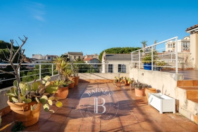 Appartement &agrave; vendre &agrave; MARSEILLE 7EME  - 4 pi&egrave;ces - 112 m&sup2; 
