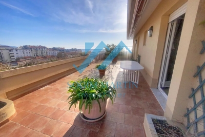 Appartement &agrave; vendre &agrave; MENTON Centre - 5 pi&egrave;ces - 143 m&sup2; 