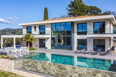 Maison &agrave; vendre &agrave; MOUGINS  - 7 pi&egrave;ces - 340 m&sup2; 