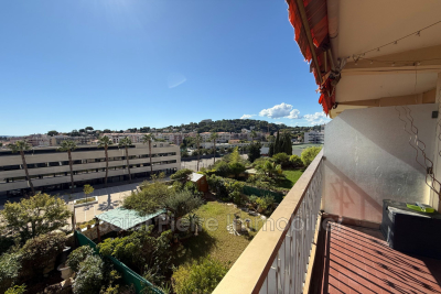 Apartment to rent in CAGNES-SUR-MER Garbejaire-Haut Sartoux - 3 rooms - 84 m&sup2; 