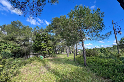 terrain &agrave; vendre &agrave; GUZARGUES   - 450 m&sup2; 