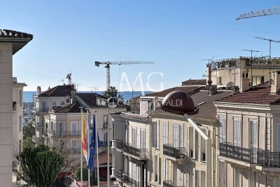 Appartement &agrave; vendre &agrave; CANNES Centre - 4 pi&egrave;ces - 149 m&sup2; 
