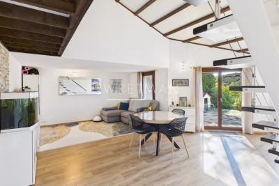 Maison &agrave; vendre &agrave; VALBONNE  - 6 pi&egrave;ces - 120 m&sup2; 