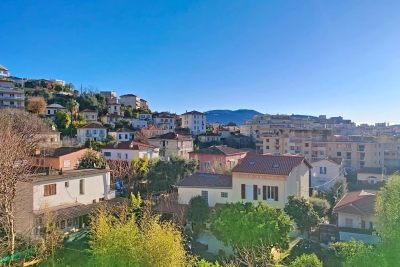 Appartement &agrave; vendre &agrave; NICE Centre - 3 pi&egrave;ces - 74 m&sup2; 