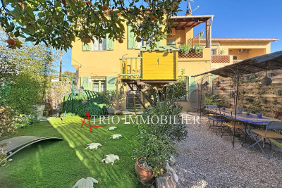 Maison &agrave; vendre &agrave; CAGNES-SUR-MER Centre - 4 pi&egrave;ces - 75 m&sup2; 