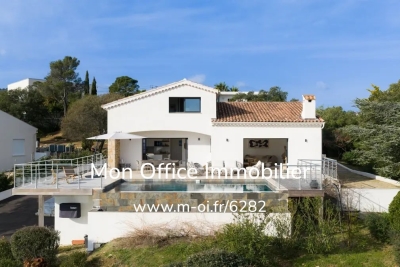 Maison &agrave; vendre &agrave; FRÉJUS  - 6 pi&egrave;ces - 128 m&sup2; 