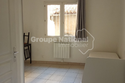 Appartement &agrave; louer &agrave; ARLES  - 1 pi&egrave;ces - 16 m&sup2; 