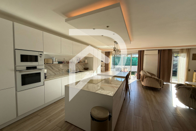 Maison &agrave; vendre &agrave; LE CANNET Centre - 5 pi&egrave;ces - 117 m&sup2; 