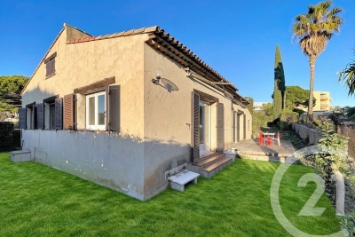 Maison &agrave; vendre &agrave; ST-LAURENT-DU-VAR Centre - 5 pi&egrave;ces - 119 m&sup2; 