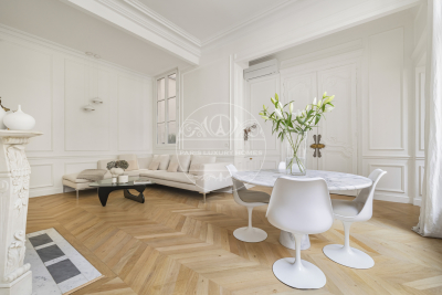 Appartement &agrave; vendre &agrave; PARIS 1ER  - 3 pi&egrave;ces - 70 m&sup2; 