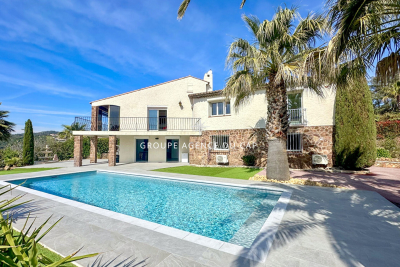 Maison &agrave; vendre &agrave; LES ISSAMBRES  - 7 pi&egrave;ces - 200 m&sup2; 