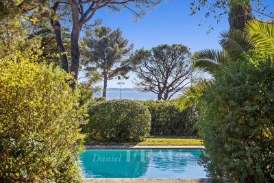 Maison &agrave; vendre &agrave; STE-MAXIME  - 12 pi&egrave;ces - 408 m&sup2; 