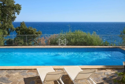 Maison &agrave; vendre la croix valmer 