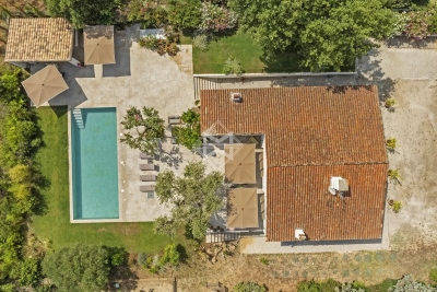 Maison &agrave; vendre &agrave; GRIMAUD  - 10 pi&egrave;ces - 300 m&sup2; 
