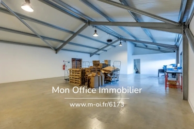 Commerce &agrave; vendre &agrave; GÉMENOS  - 8 pi&egrave;ces - 400 m&sup2; 