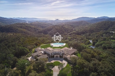 Villa à Les Adrets de l'Esterel &agrave; louer à partir de 70 700 € / semaine, Photo 2