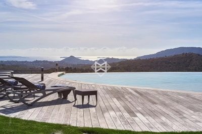 Villa à Les Adrets de l'Esterel &agrave; louer à partir de 70 700 € / semaine, Photo 3