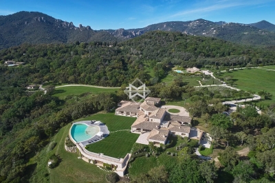 Villa à Les Adrets de l'Esterel &agrave; louer à partir de 70 700 € / semaine, Photo 4