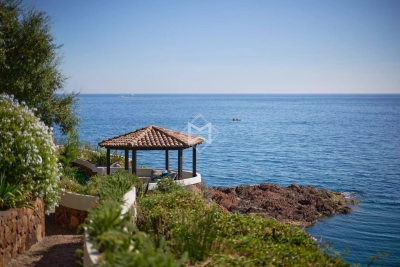 Villa à Agay &agrave; louer à partir de 10 000 € / semaine, Photo 4