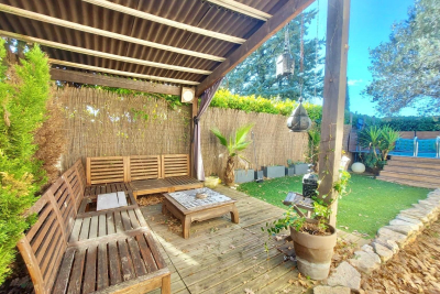 Maison &agrave; vendre &agrave; TOURRETTES  - 4 pi&egrave;ces - 114 m&sup2; 
