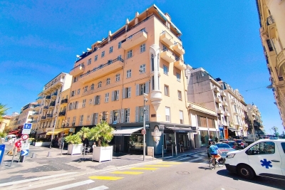 Appartement &agrave; vendre &agrave; NICE Roquebilliere - 2 pi&egrave;ces - 31 m&sup2; 