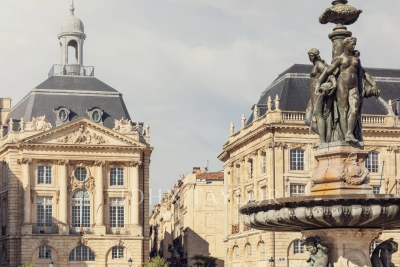 Appartement &agrave; vendre &agrave; BORDEAUX Hotel de Ville-Quinconces - 4 pi&egrave;ces - 130 m&sup2; 