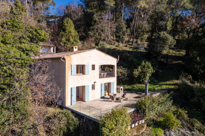 Maison &agrave; vendre &agrave; ST-PAUL-DE-VENCE  - 6 pi&egrave;ces - 222 m&sup2; 