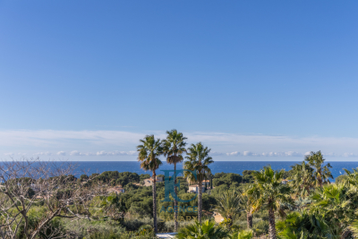 House for sale in ST-CYR-SUR-MER  - 4 rooms - 80 m&sup2; 