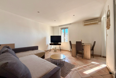 Appartement &agrave; vendre &agrave; PIERREFEU-DU-VAR  - 3 pi&egrave;ces - 48 m&sup2; 