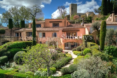 Maison &agrave; vendre &agrave; MOUANS-SARTOUX  - 6 pi&egrave;ces - 205 m&sup2; 