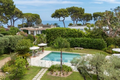 Maison &agrave; vendre &agrave; CAP D'ANTIBES  - 9 pi&egrave;ces - 253 m&sup2; 