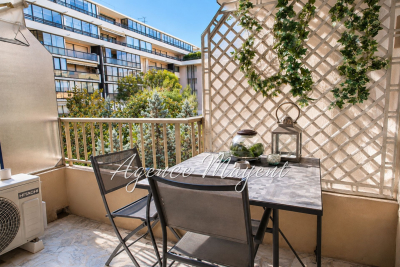 Appartement &agrave; vendre &agrave; CANNES Jean Medecin - 1 pi&egrave;ces - 27 m&sup2; 