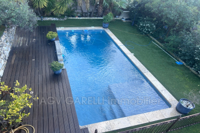 Maison &agrave; vendre maison avec piscine la fontaine 